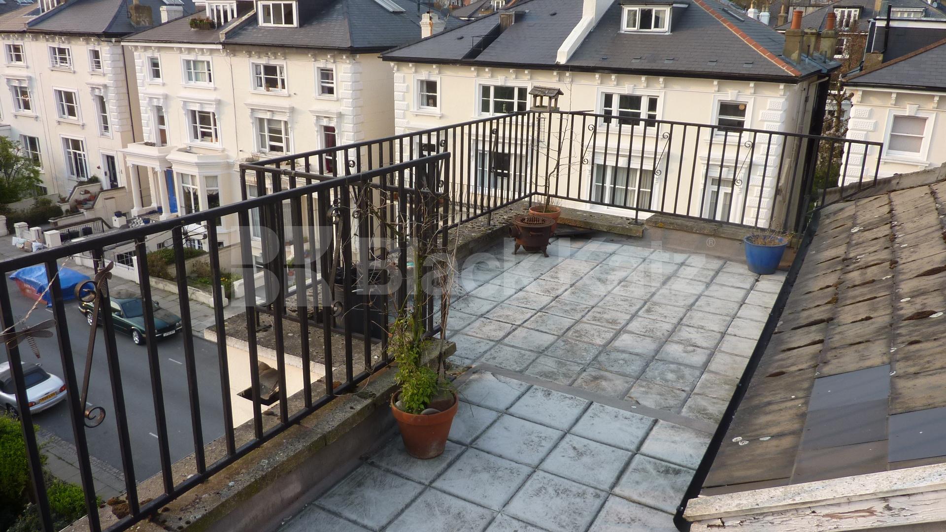 			NEW INSTRUCTION!, 1 Bedroom, 1 bath, 1 reception Flat			 Belsize Square, BELSIZE PARK